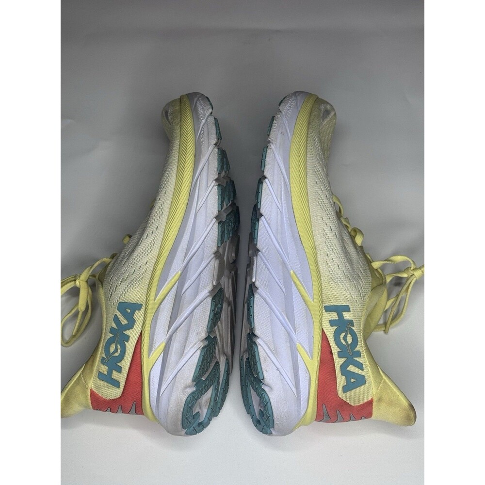 HOKA Clifton 8 Running Shoes Women’s 10B Men’s 8.5 Yellow Pear